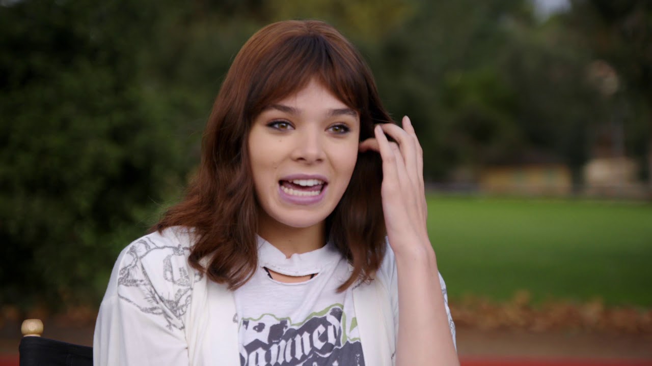 Hailee Steinfeld | On-Set Interview - Bumblebee (2018)