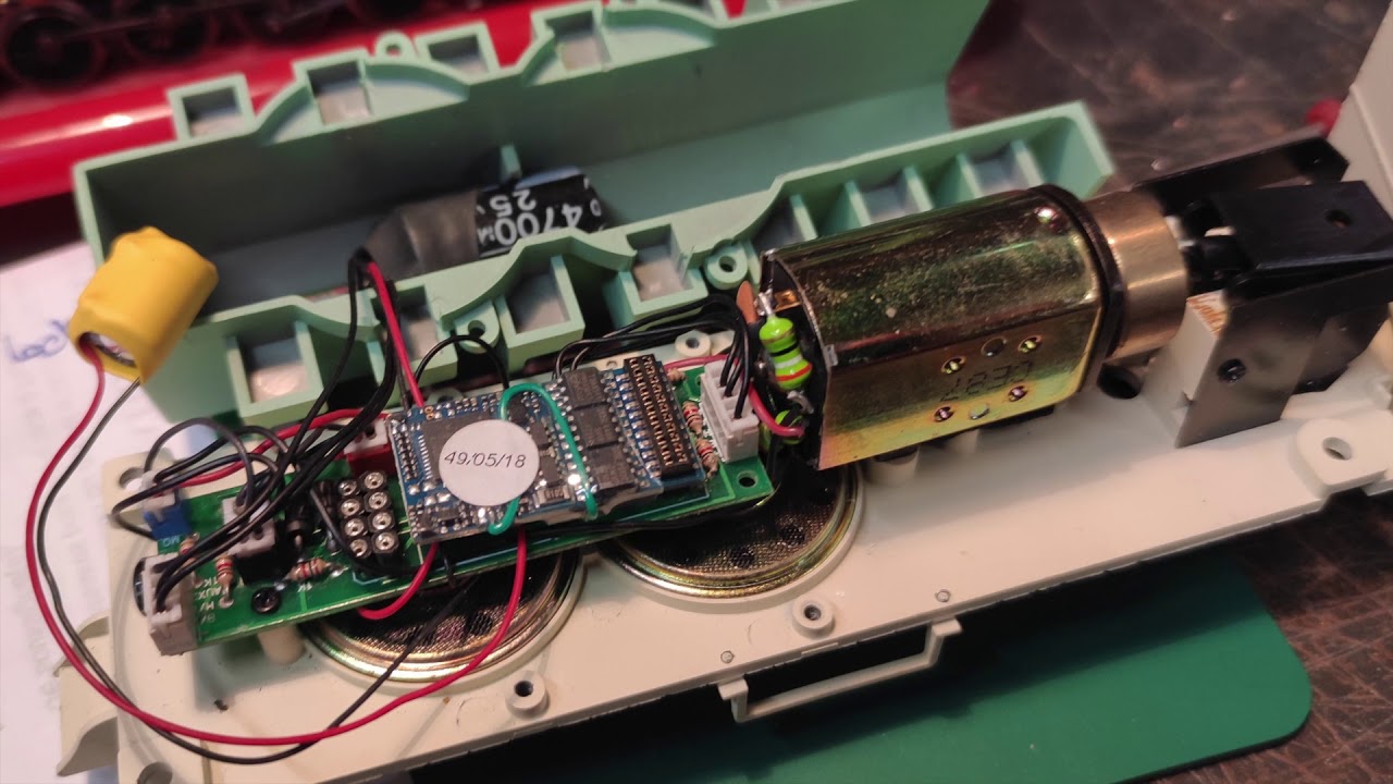 Amélioration d'un Galloping Goose en DCC sur un réseau HO