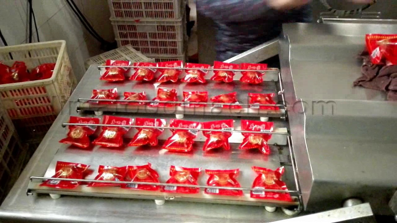 Extending Shelf-life And Ensuring Quality of Foods By Our Food Vacuum Sealer