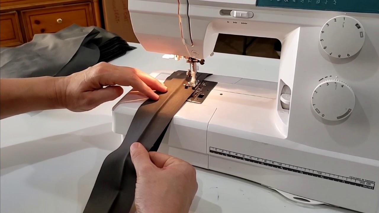 How to Sew two pieces of fabric together - straight stitch with zigzag finish