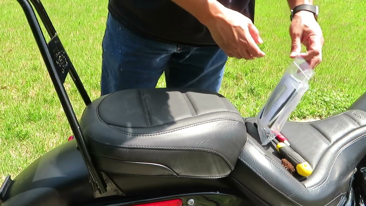 Install Passenger Seat on a Softail Slim