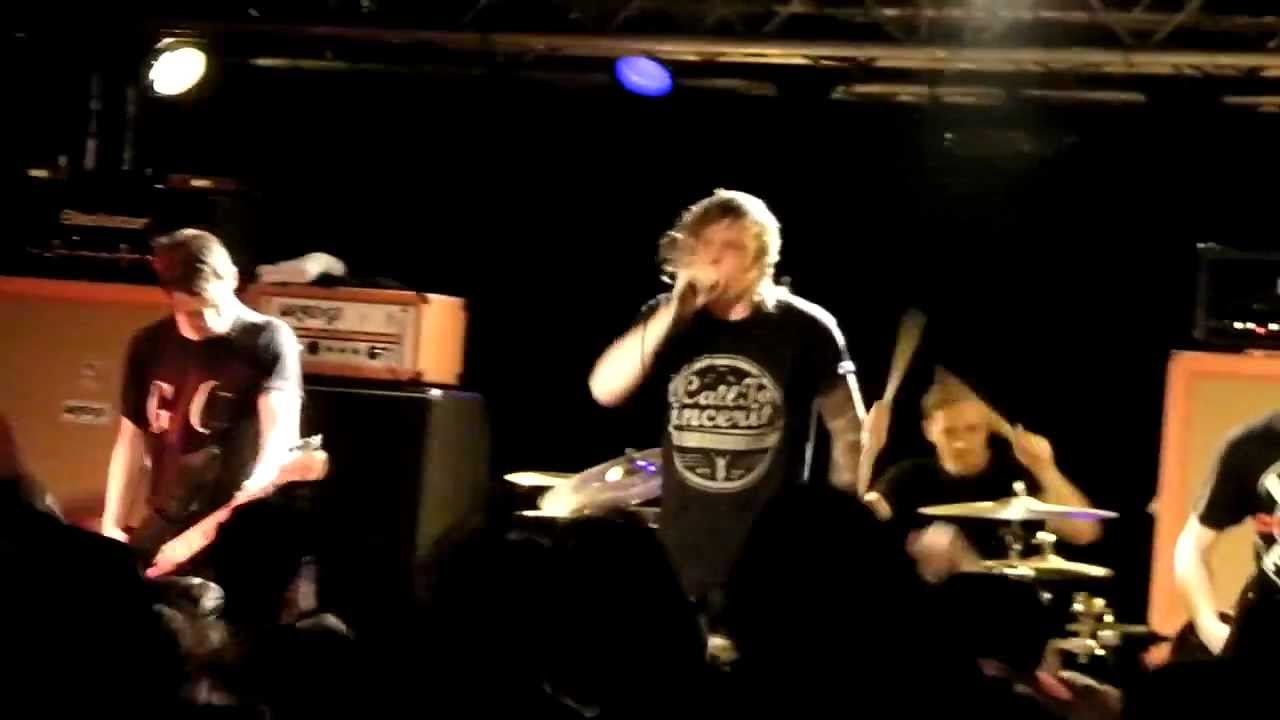 Red Eyes/An Open Letter To Myself/Day In Day Out - Architects, live in Paris 2012