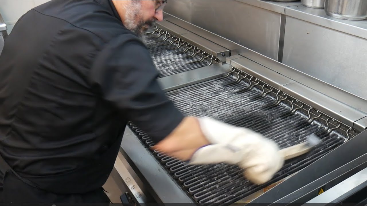 Cleaning the Electric Chargrill