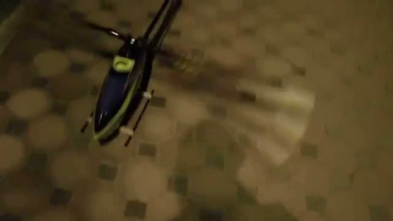 Невероятное пилотирование вертолета!