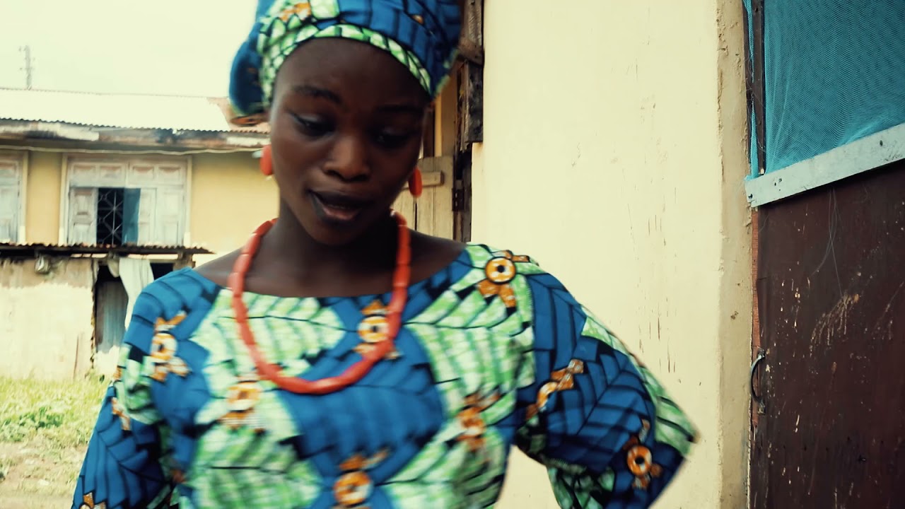 MOJERE ft Alh Kabir Alayande Ere Asalatu & His Daughter.Princess Sekinat Ajoke Omoibukun, Uzzyking