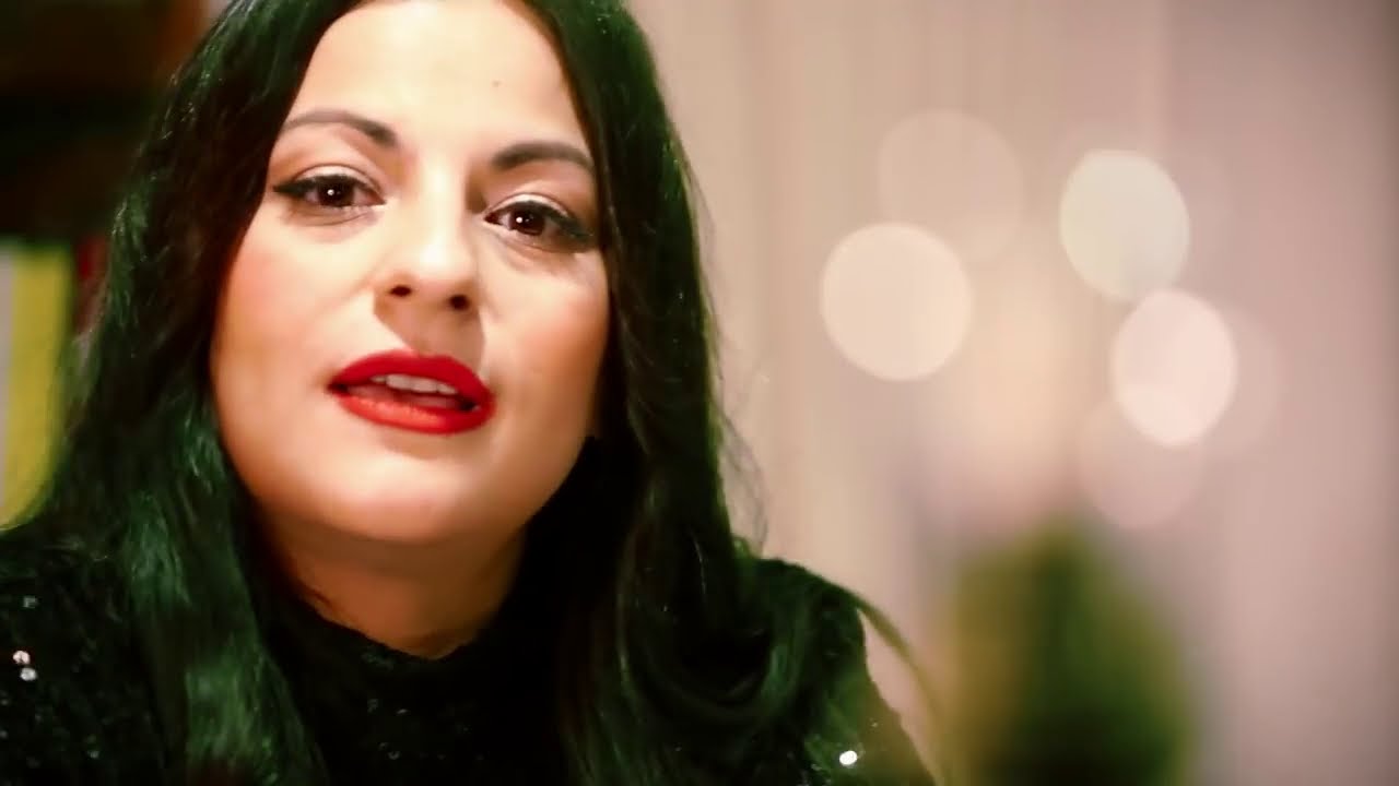 ΚΑΤΣΙΓΙΑΝΝΗ ΤΖΕΝΗ-ΠΑΙΡΝΩ ΤΗΛΕΦΩΝΑ   VIDEO CLIP