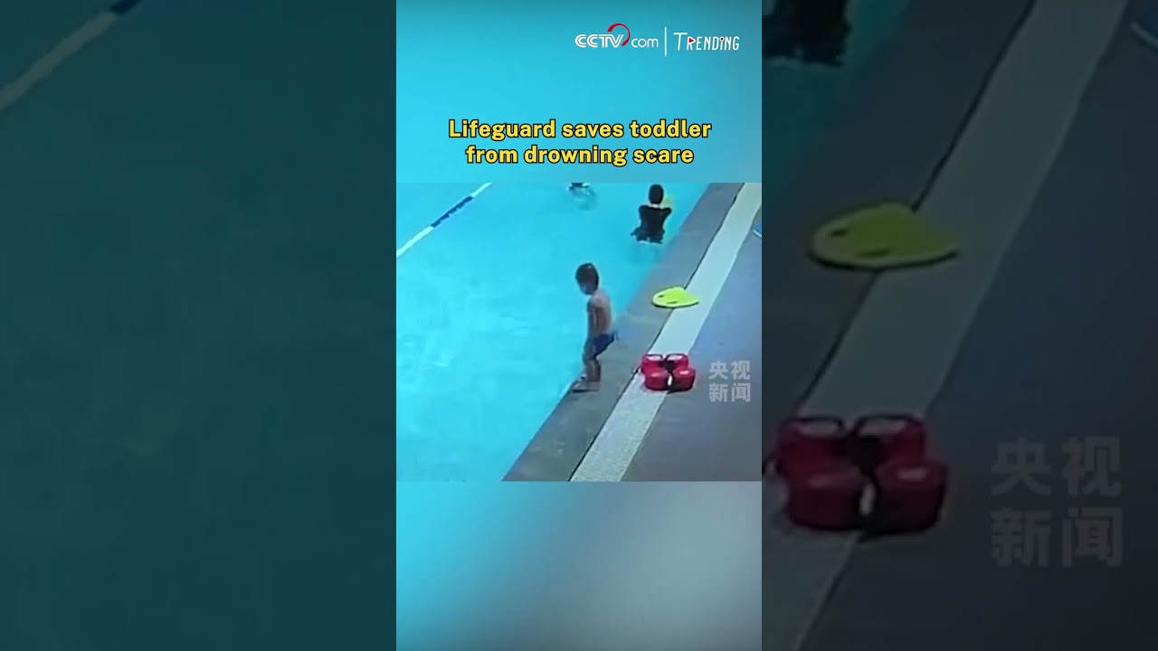 Lifeguard saves toddler from drowning scare