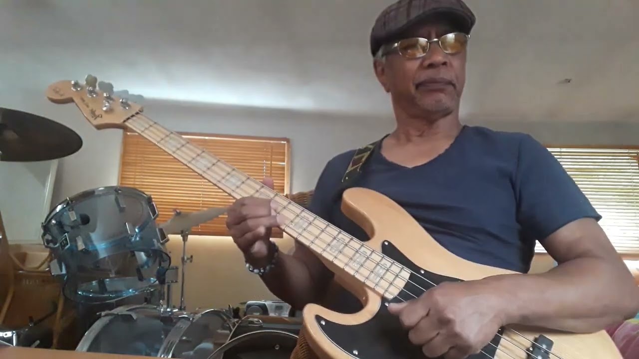 How Do You Get Good Slap Bass, 😀