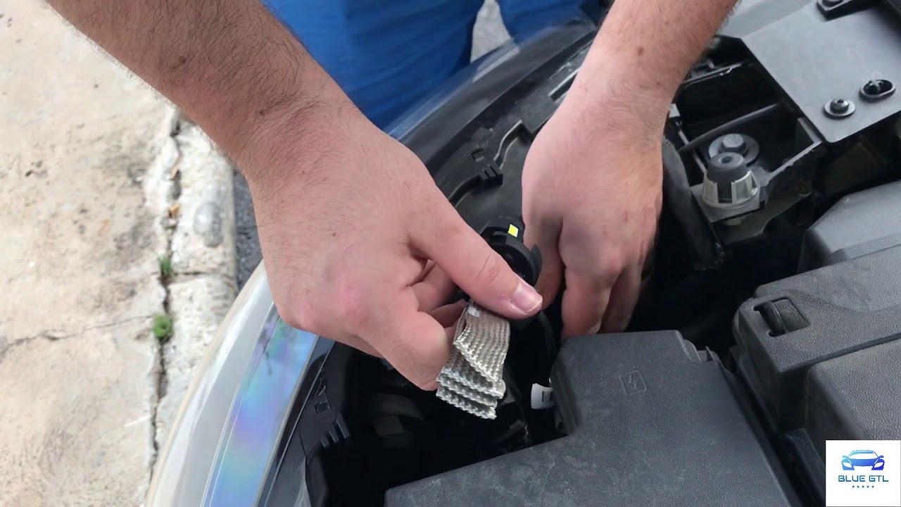 Instalación bombillas LED H7 Renault Megane IV