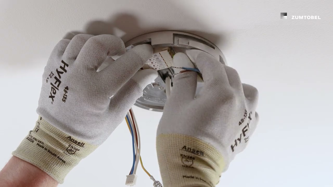 Zumtobel PANOS III – Mounting surface-mounted luminaire (EN)