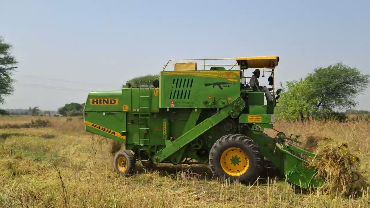 जब सरसों हरी हो तो उसे harvester से कैसे निकाले क्या क्या setting करे कि हरा दाना वी निकाल लें 