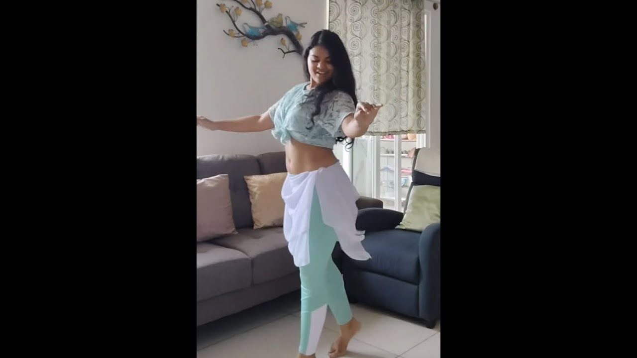 Naïka - Belle, Belle! | Oriental dancing to a French Song