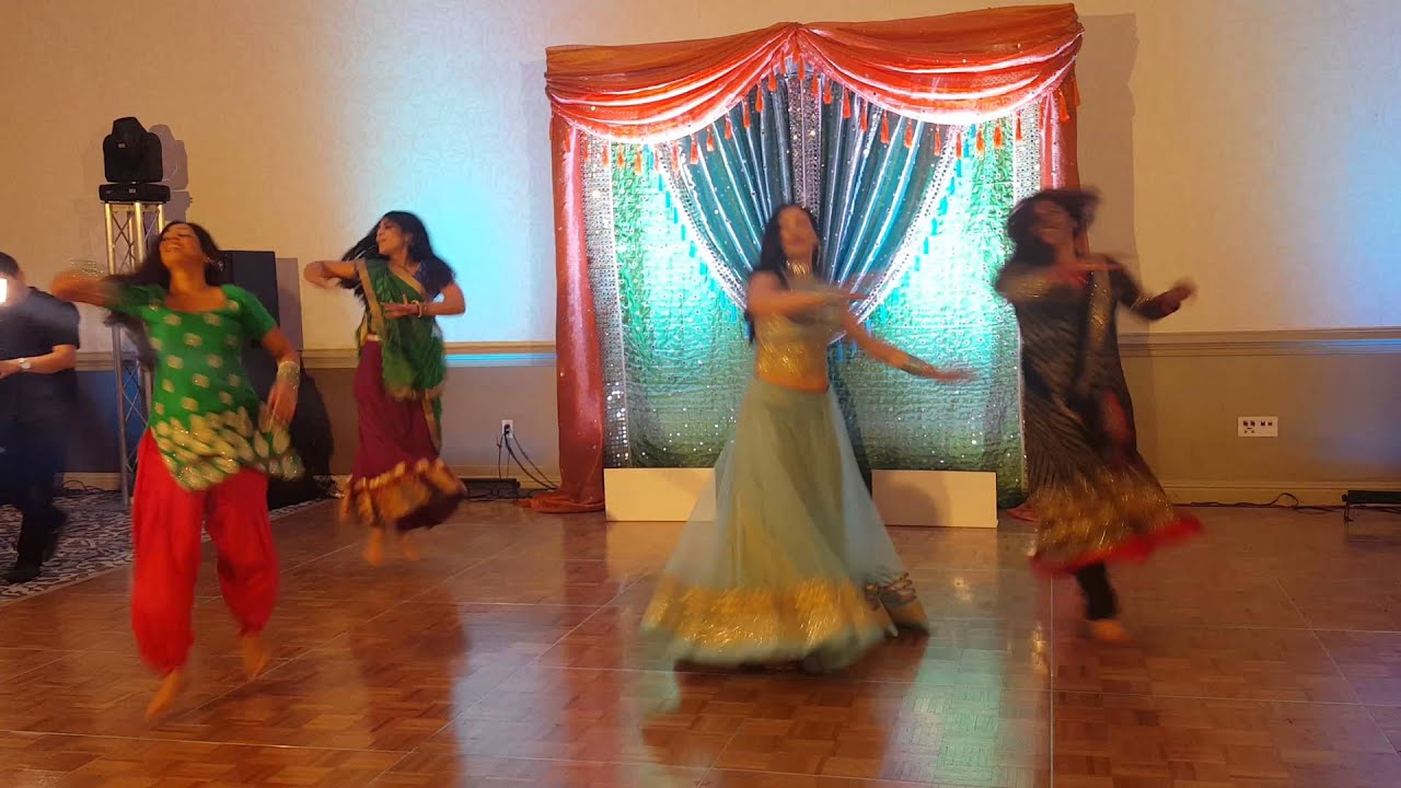 #HailToTheGuptas Sangeet bridesmaids dance!!