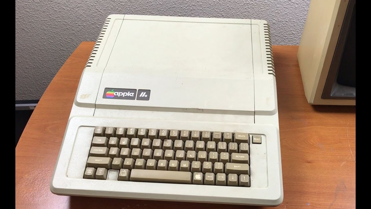 Apple IIe Testing, Cleaning and Restoration