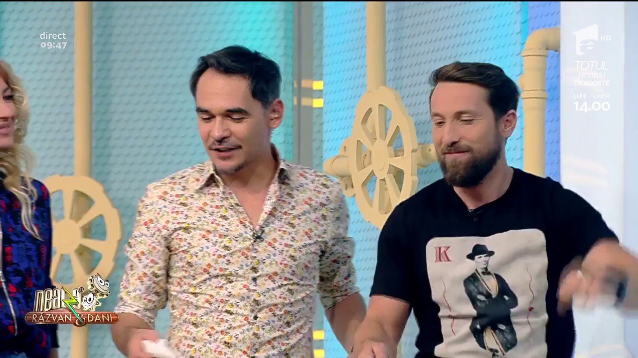 Dani Oțil face clătite pentru toată echipa Neatza, cu susținere din partea colegilor!