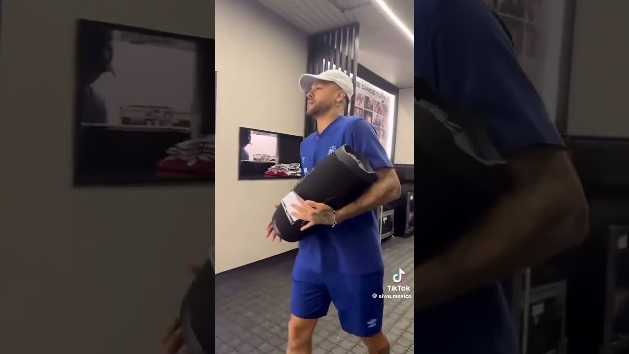 Neymar Júnior - com a nova caixa aiwa Boobox plus 2025#aiwa #boomboxplus