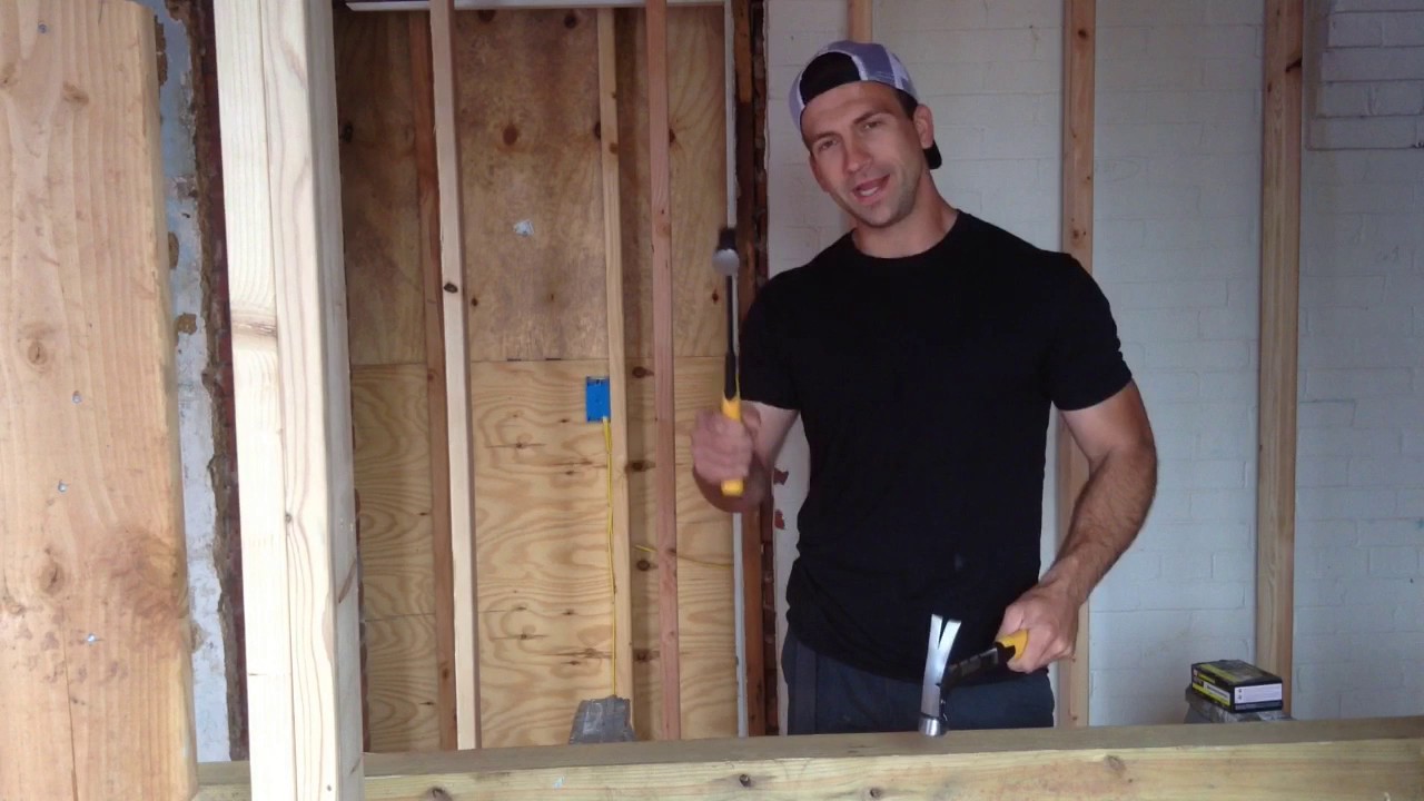 DeWalt 12oz vs 20oz finish hammer