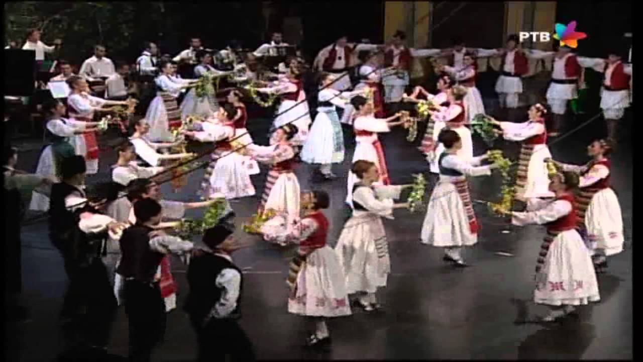 Ansambl VILA / Folk dance group VILA - Vojvodinom ravnom 2/2 (Backa) 2014