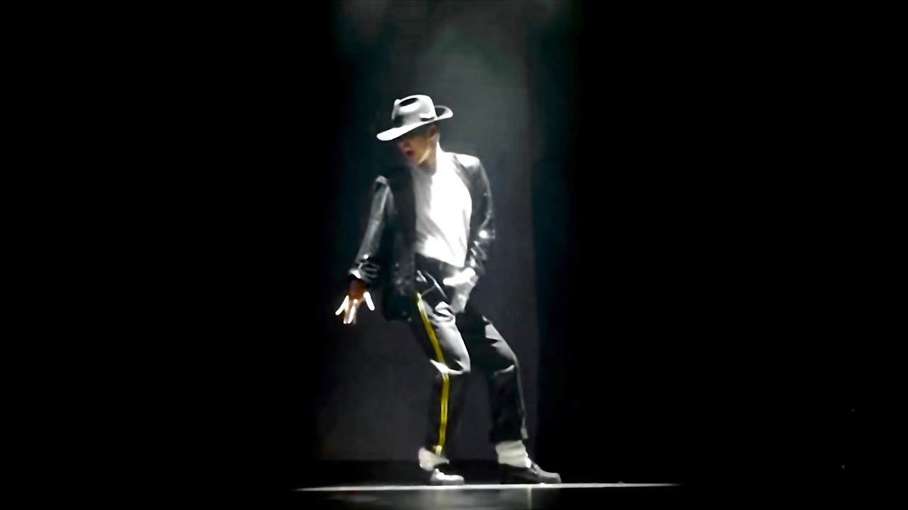 High school student performing Billie Jean - Michael Jackson!!!