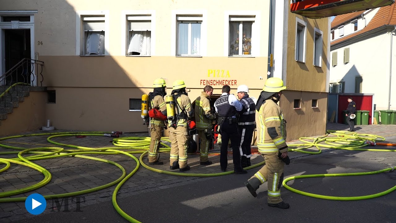 Brand in Pizzeria
