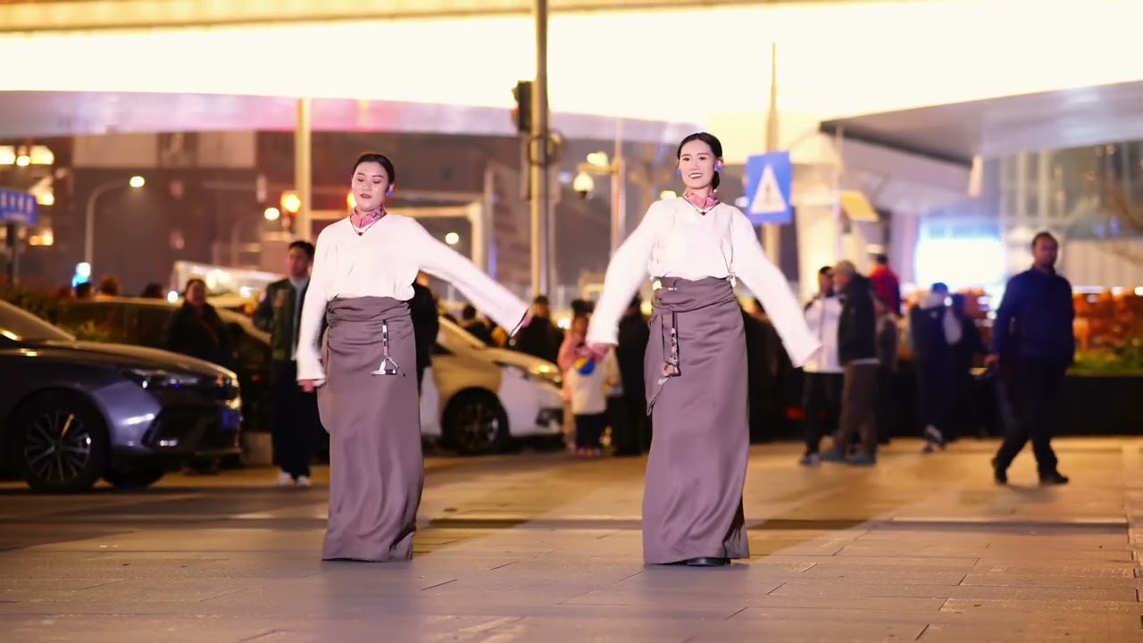 阿坝双子妹《吉祥八宝》🌹Tibetan dance 💖  tibetan guozhuang dance💖tibetan song💖