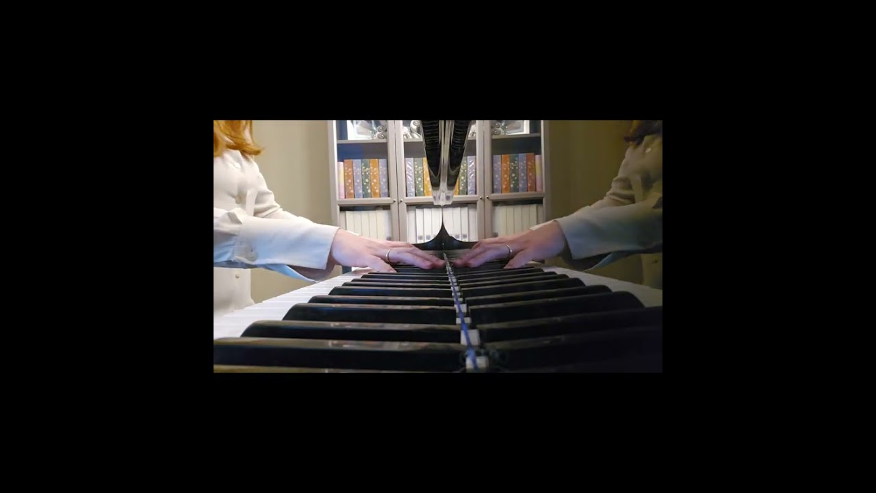 Evítame – Emotional Piano in D Minor  Original Composition. Stories at the Piano