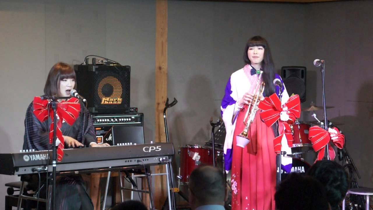 伊勢佐木音楽祭　秋山璃帆＆にしのえみ　1114-15