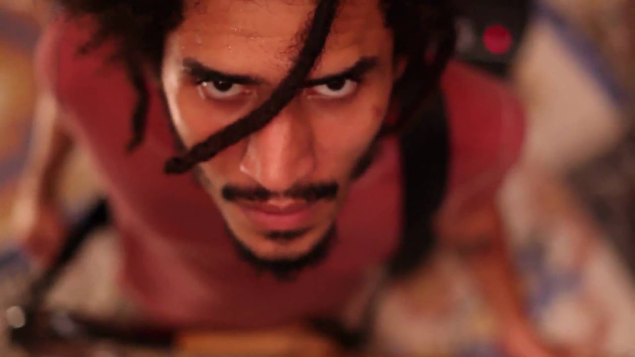 Macaco Bong - Shift