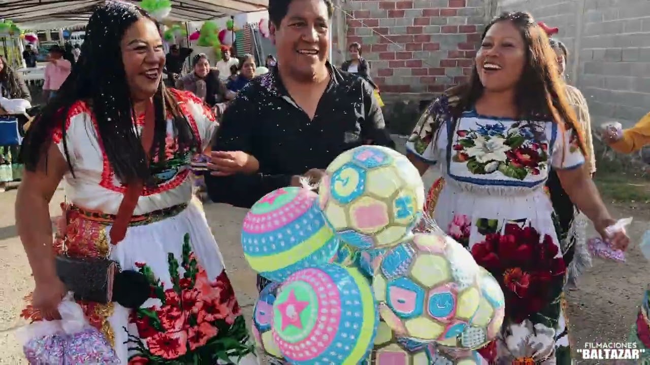 Fiesta de un COMPADRAZGO en URINGUITIRO 😱