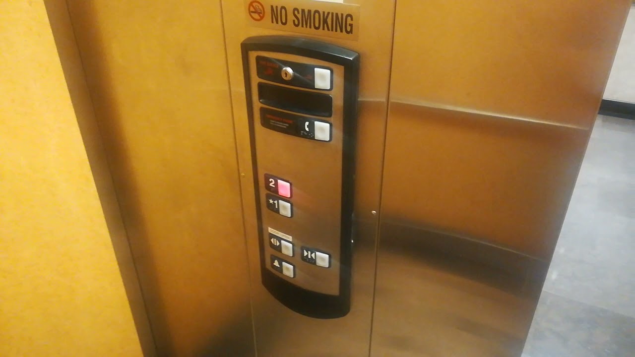 Creepy Elevator - Dillard's - Countryside Mall - Clearwater, FL
