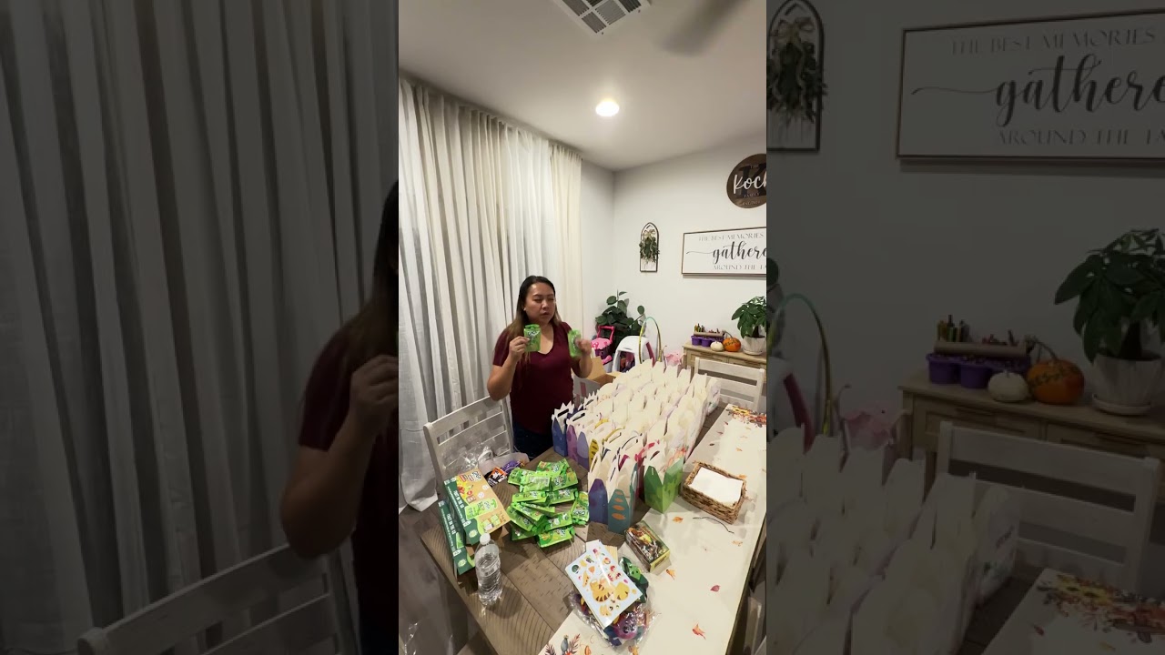 Preparing Layla’s 3rd Birthday Goodies Bags silently while she’s napping. But she woke up. 🥳