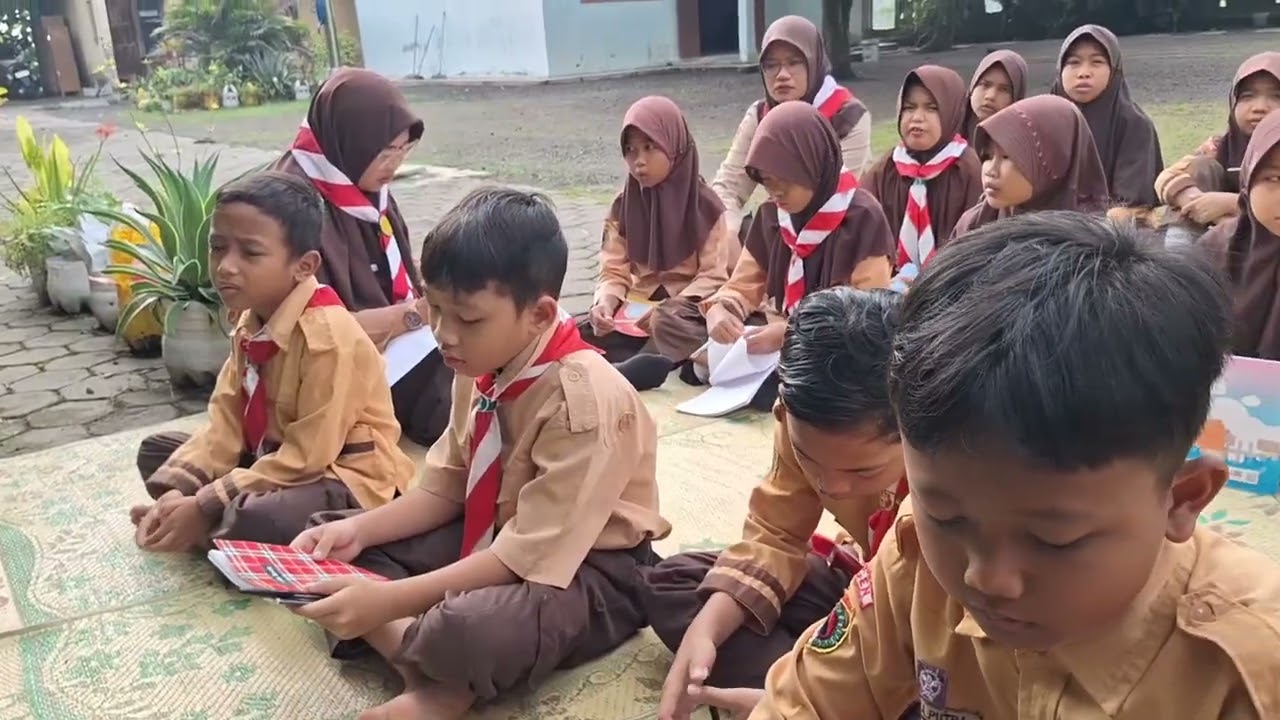 PROFIL SD NEGERI SOMOMORODUKUH 2 KECAMATAN PLUPUH 
