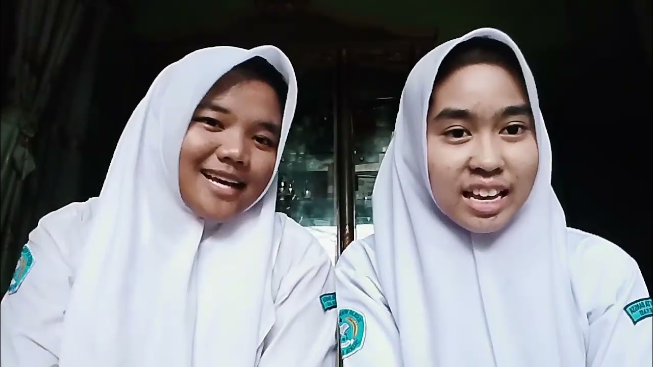 TUGAS PRAKTIK SENI MUSIK, SMK TALENTA BANGSA (Sazkhia Sri Rahayu dan Khoirunissah 10C AK)