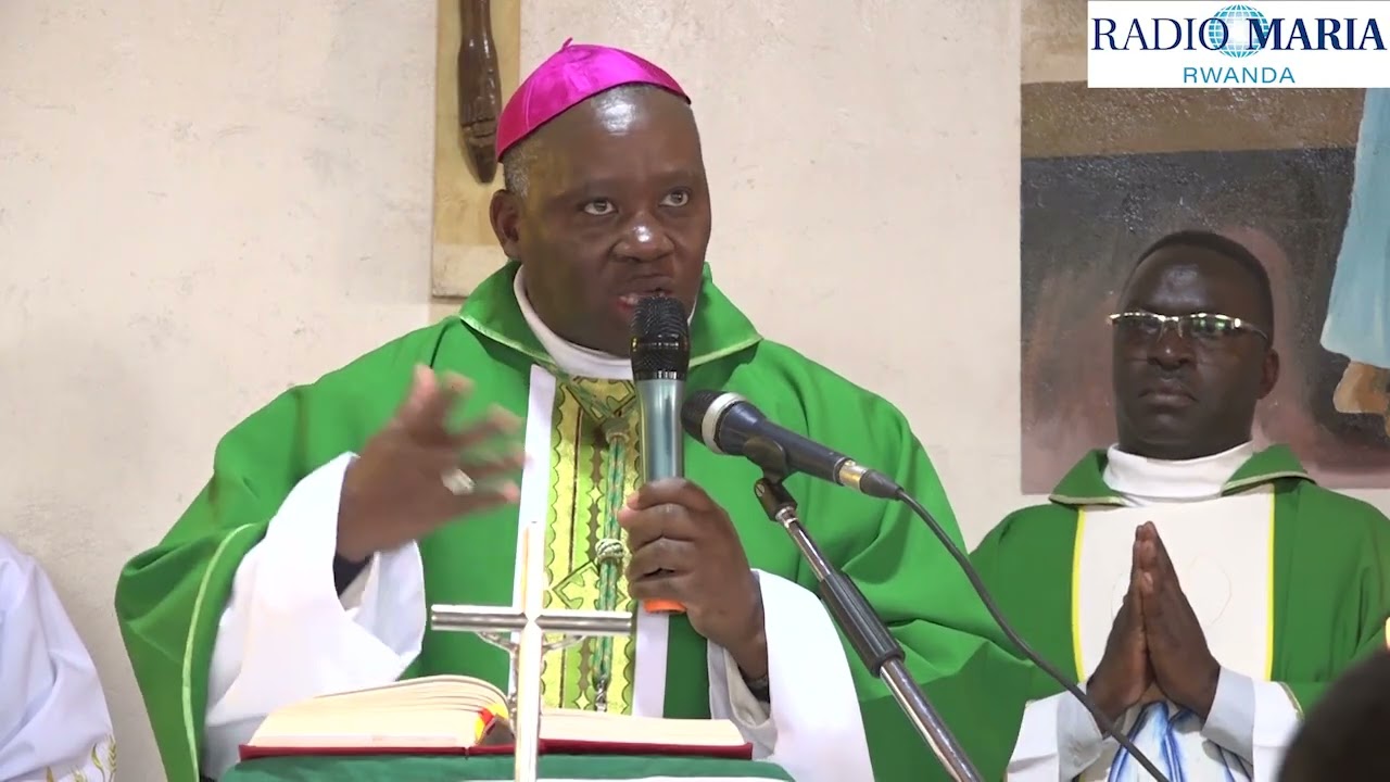 Nyagasozi: Mgr Paias Musengamana ati 