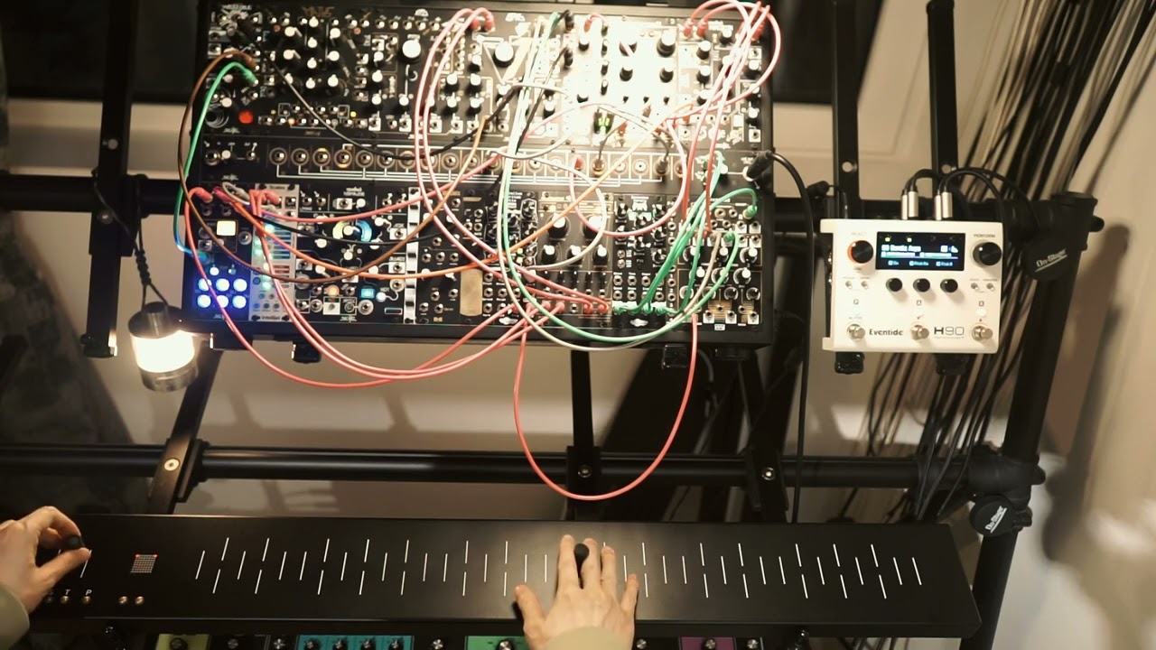 秦昊：玩玩琴。Soma Flux +模块系统