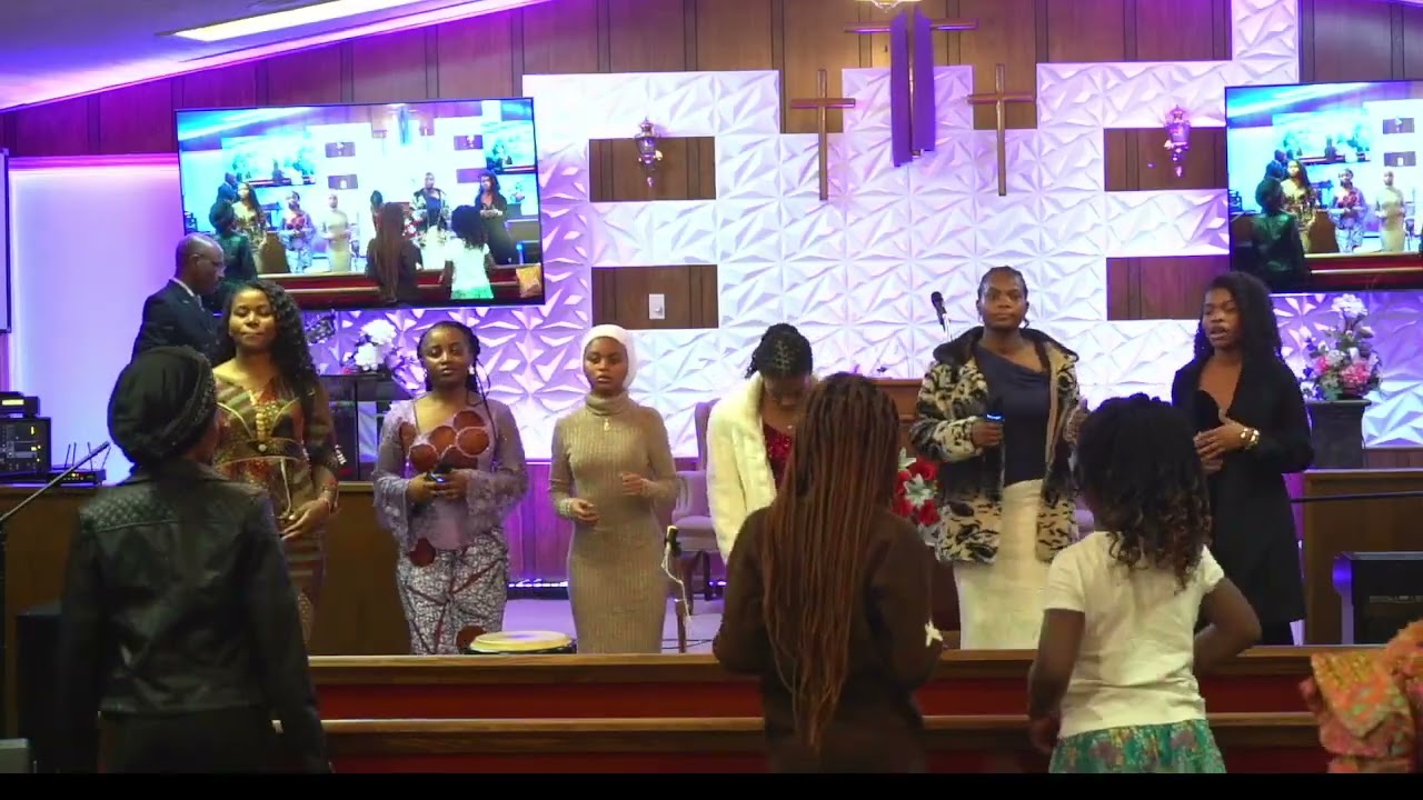 Praise and worship - (Kufa Kwake Yesu) New Jerusalem Church, Dayton OH