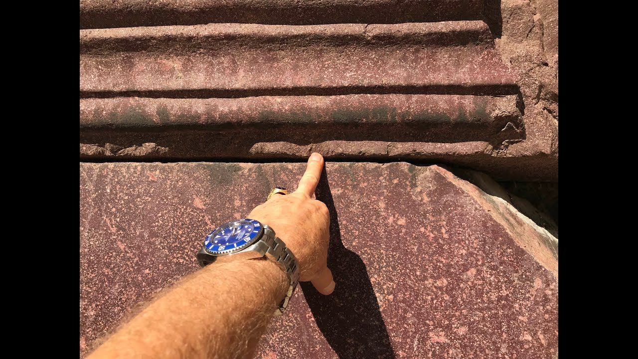 Обнаружение странных мегалитических сооружений в музеях Стамбула в Турции