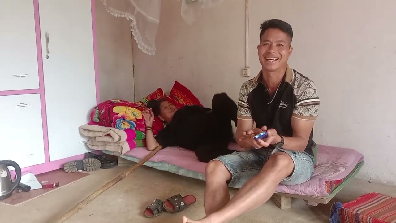 Thương bà lả mình lắm đó biết làm sao được