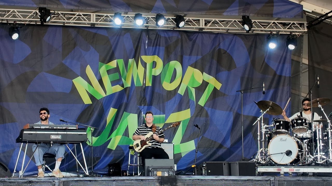 Kiefer - Everybody Loves The Sunshine 8/3/25 Newport Jazz Festival, Ft. Adams, RI (with CARRTOONS)