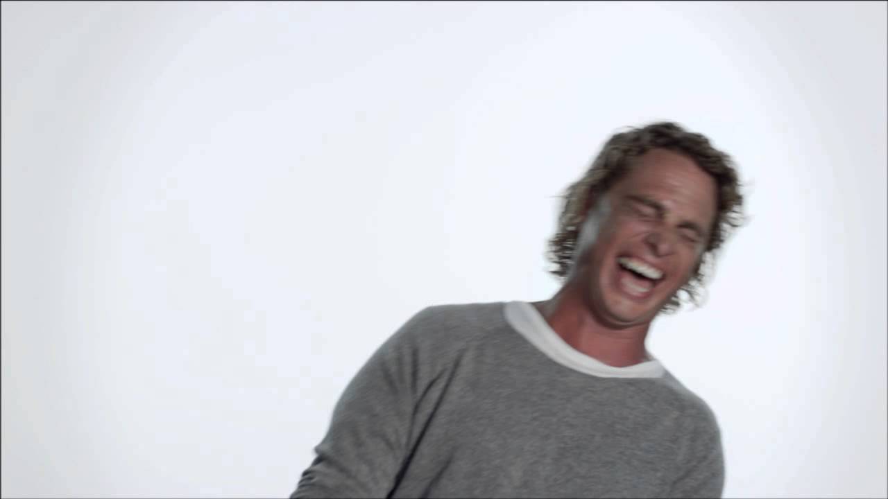 Vad skrattar du &aring;t? F&aring; v&aring;ra programledare att skratta med dina favoritklipp
