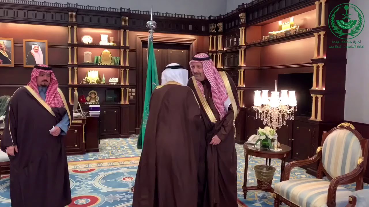 سمو امير المنطقة لمنسوبي وكالة الامارة للحقوق 