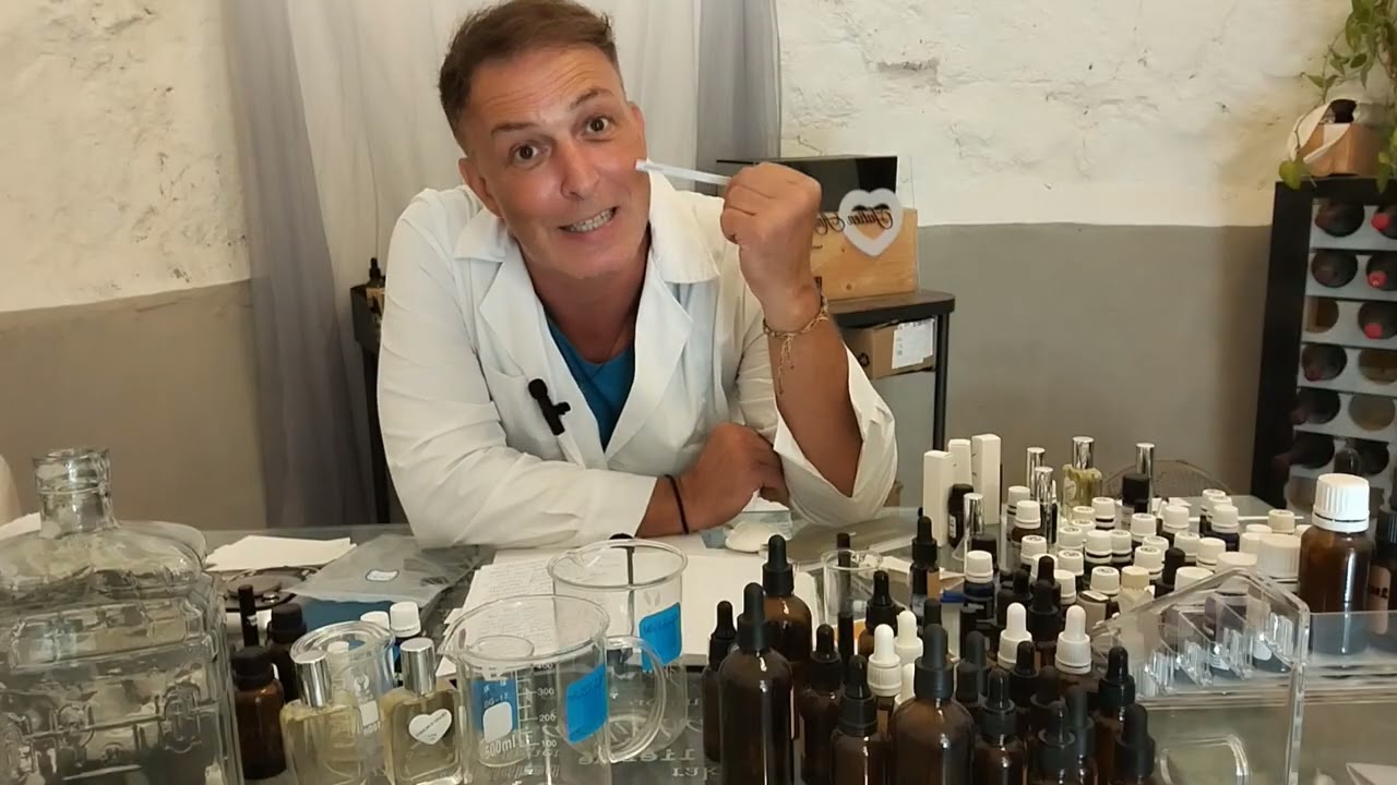 PERFUME STRUCTURE [ THE SECRET OF A GOOD PERFUME ]