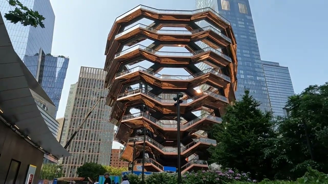Walking The High Line From The Vessel To Little Island In NYC (New York City Wanders: Ep. 10)