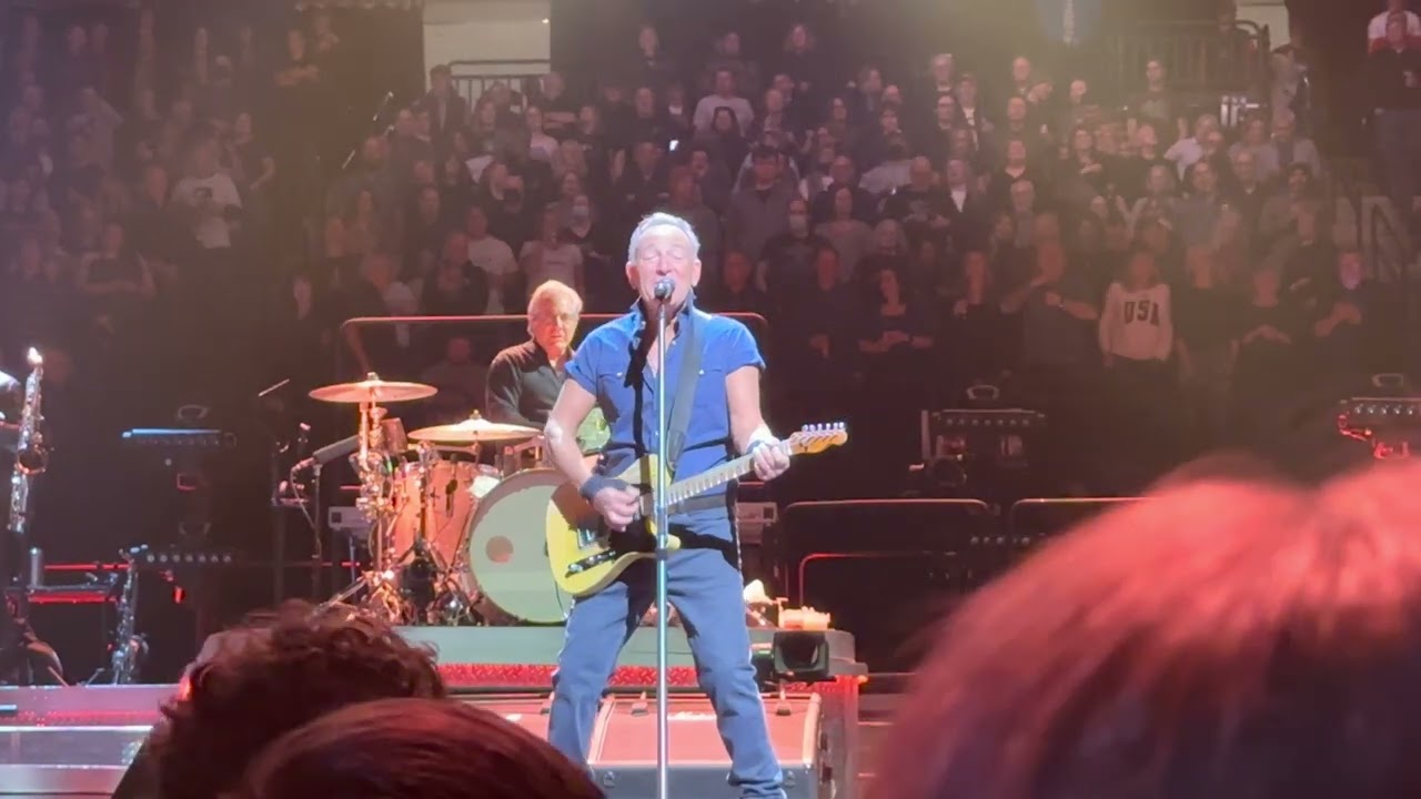 Bruce Springsteen - Entrance/No Surrender - St. Paul, MN 3/5/2023