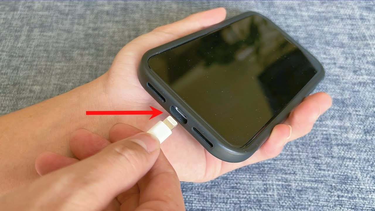 手機充電注意了！記得千萬不要這樣充電，錯誤充電方法損壞電池縮短壽命，看看你中招沒有