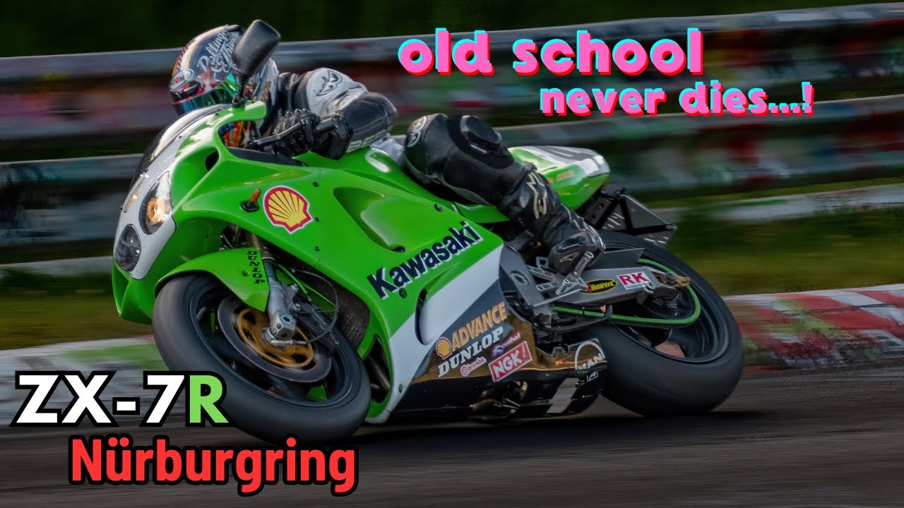 Turn the VOLUME up! 🔊 - Kawasaki Ninja ZX-7R (1996) SCREAMING around the Nürburgring Nordschleife