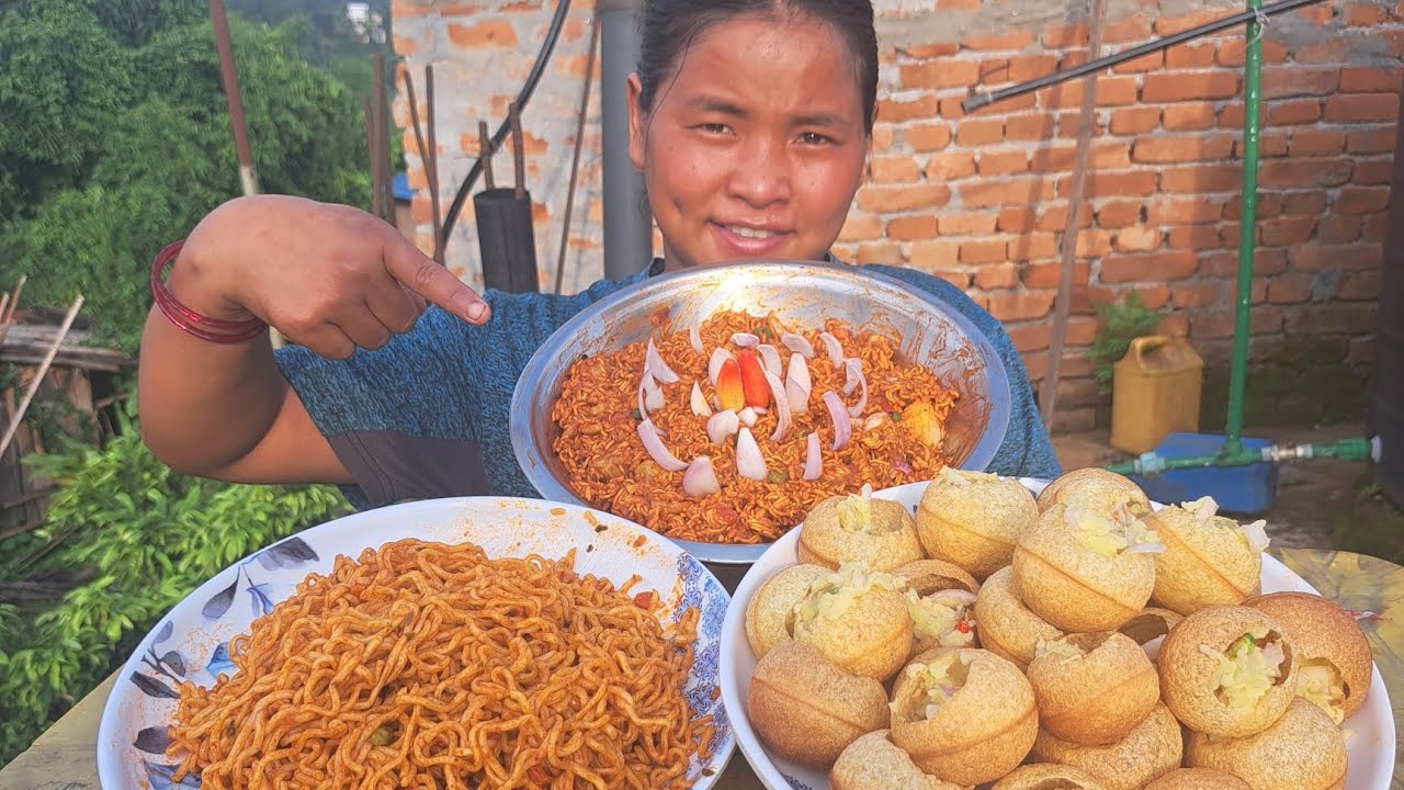 Current Noodles and Catpate,Panipuri very very spicy😋Nepali Food#siruthapamagar #villagelife #vlog