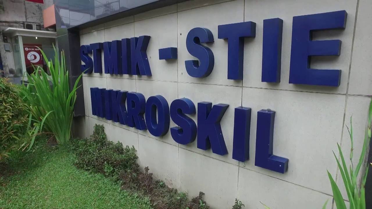 Mikroskil Soft Skill 