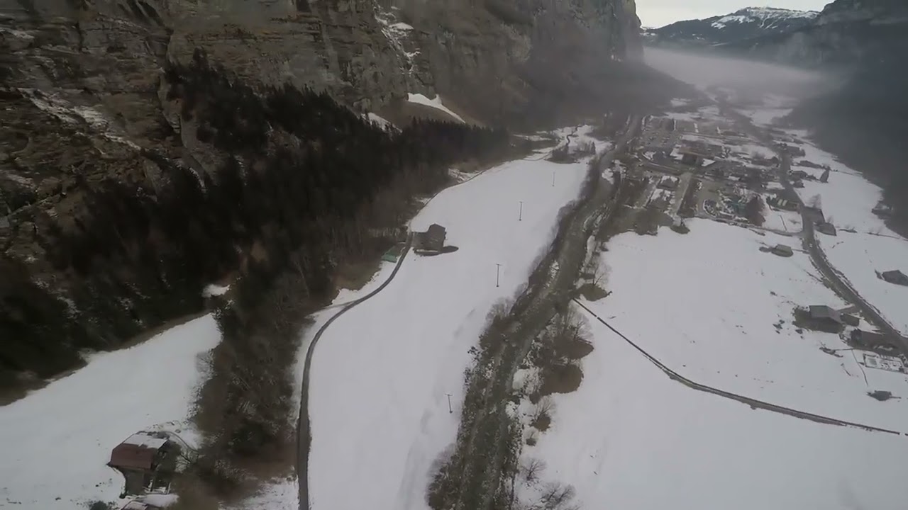 BASE z Feraty v Lauterbrunnenu