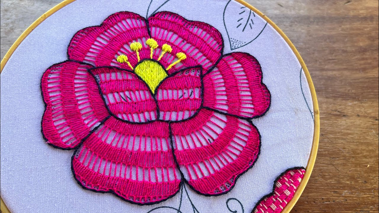 PUNTADA SENCILLA PARA UN ROSA 🌹 Como bordar una rosa puntada fácil 🤩🌸♥️@Tus ideas en bordados